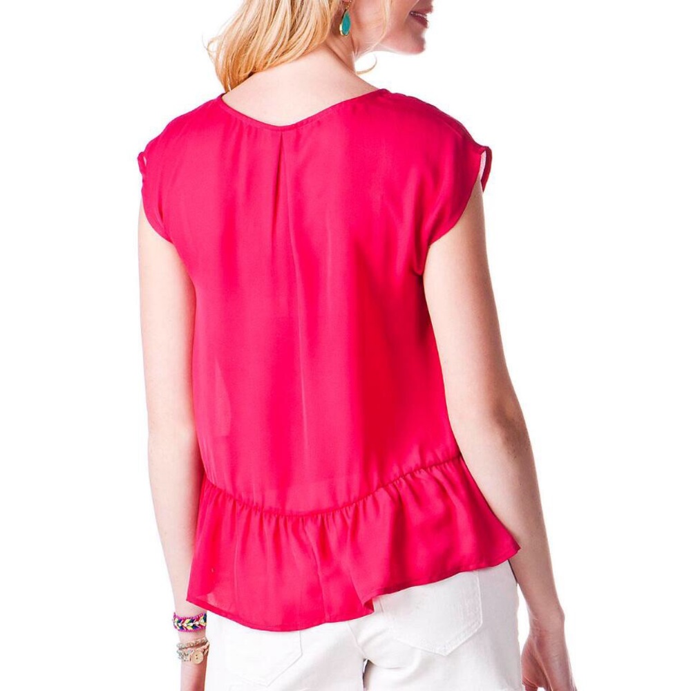 Myán Buttoned Top - Picture 3 of 7
